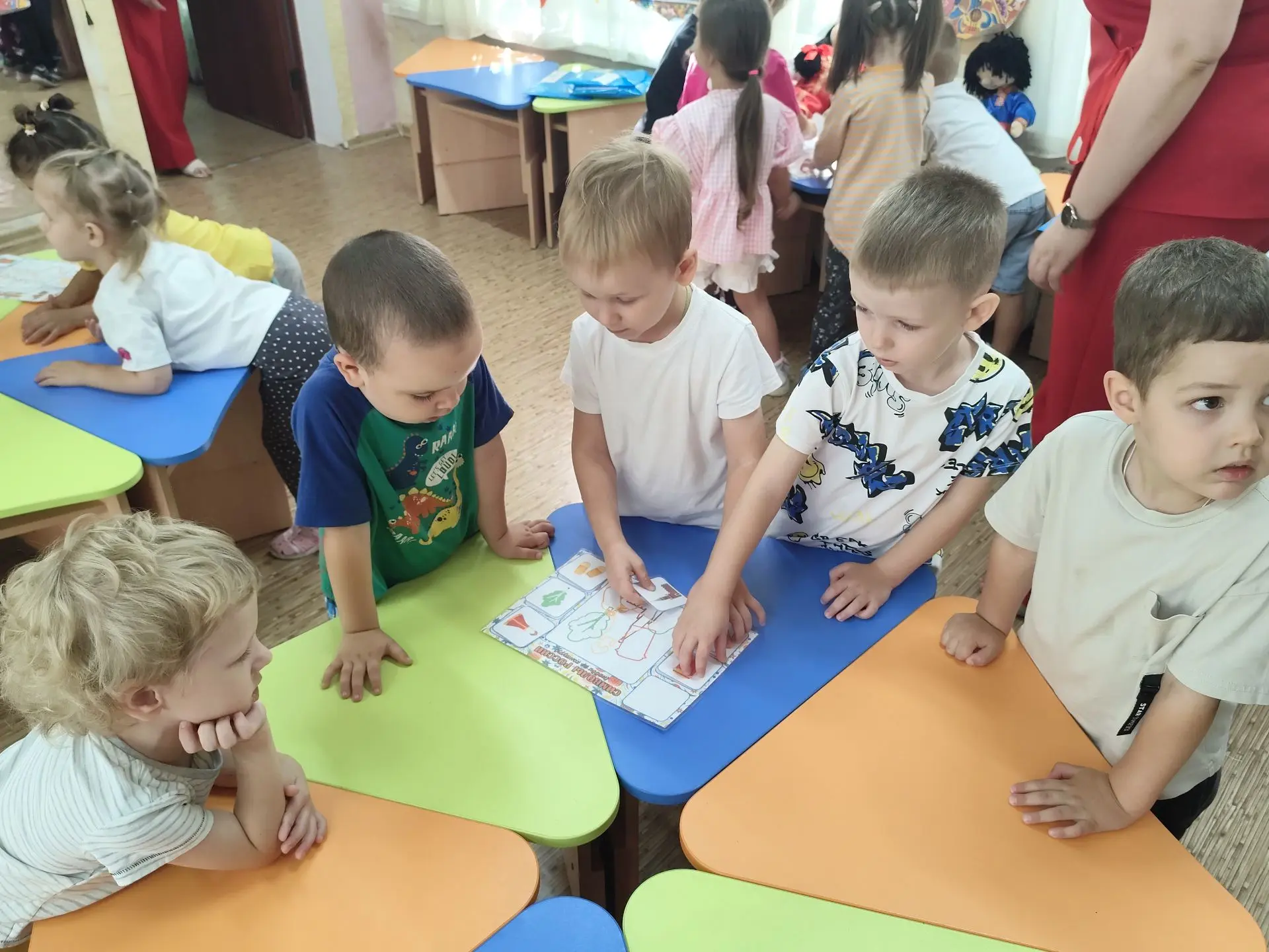 День знаний в нашем детском саду: праздник единства и открытий!