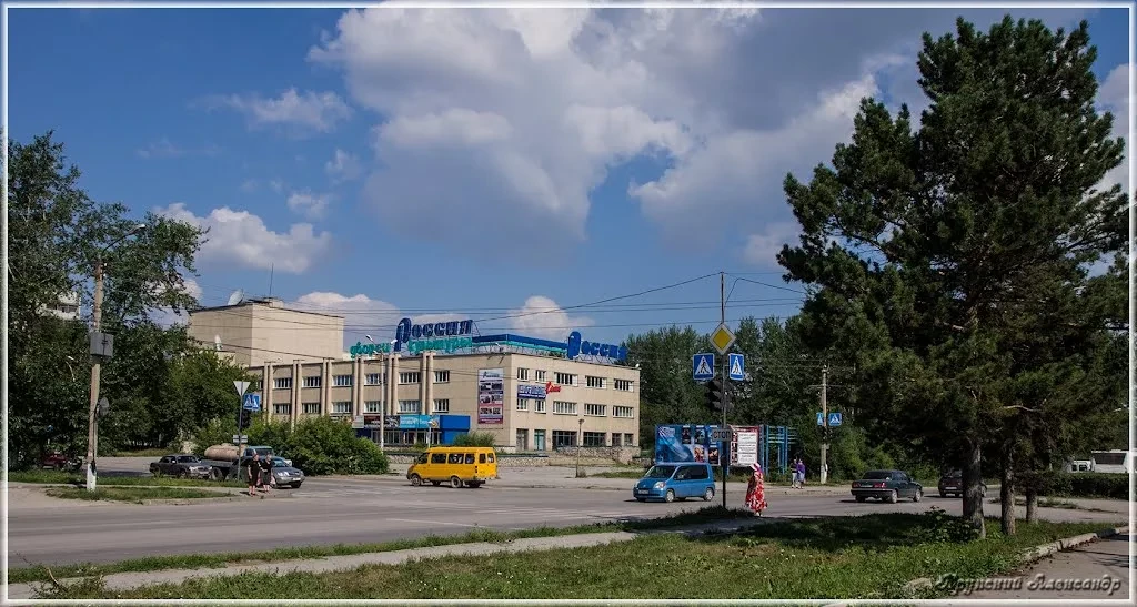 Сегодня 10 июля, погода +22°C. Незначительная облачность, ветер тихий, северо-западный 1.1 м/с.Относ