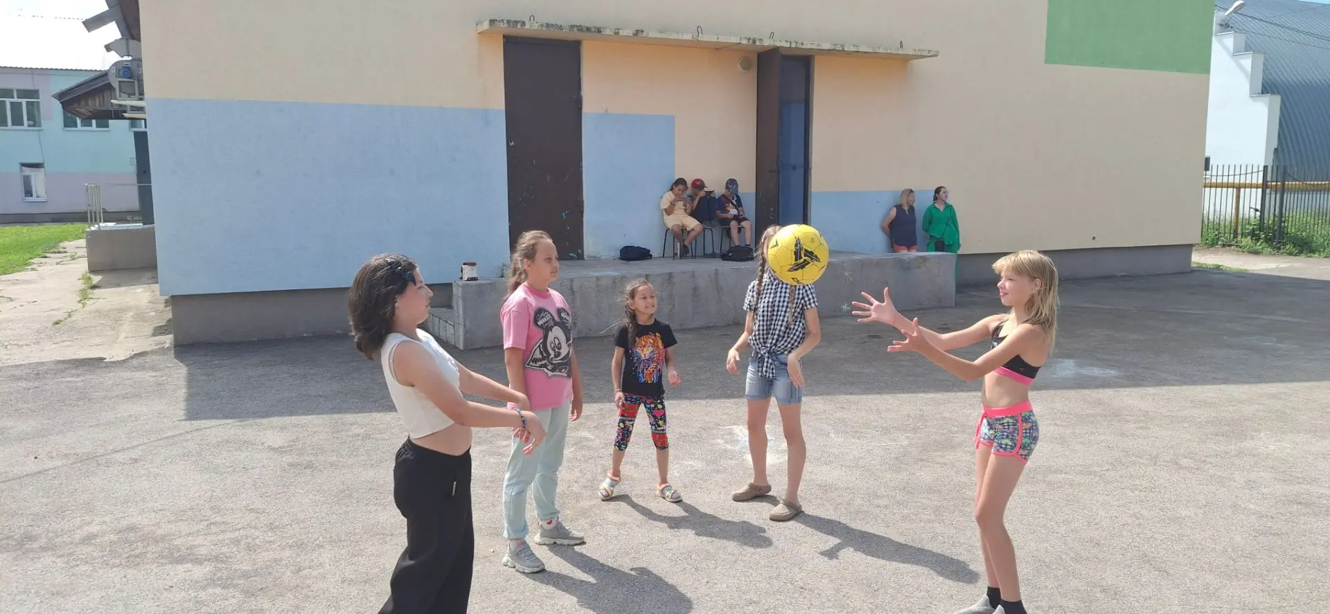 🔥 Сегодня в «Патриоте» — день драйва, смеха и движения!

Пока погода радует нас ласковым солнышком,