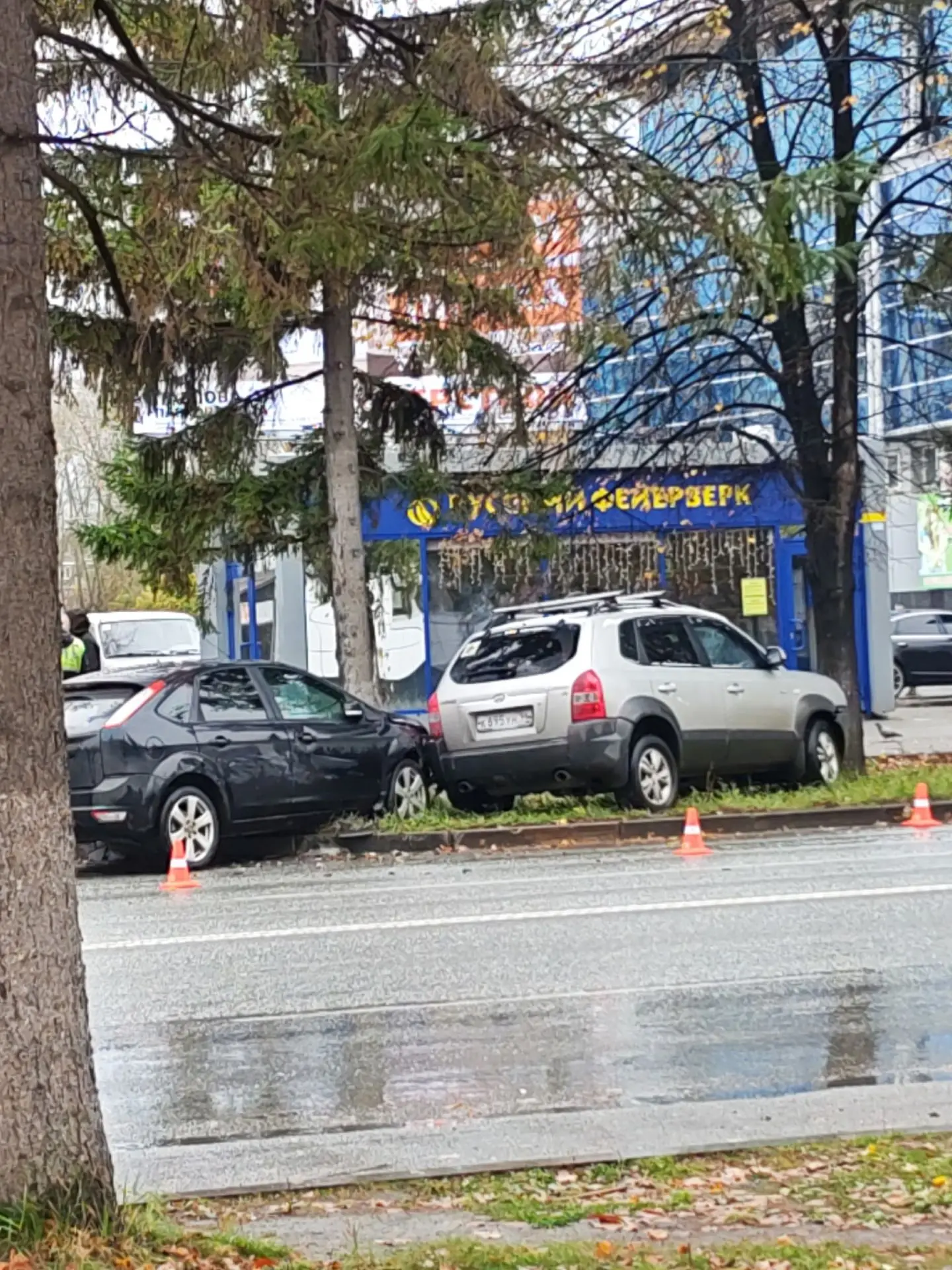 🚗 Утро началось с ДТП на проспекте Победы