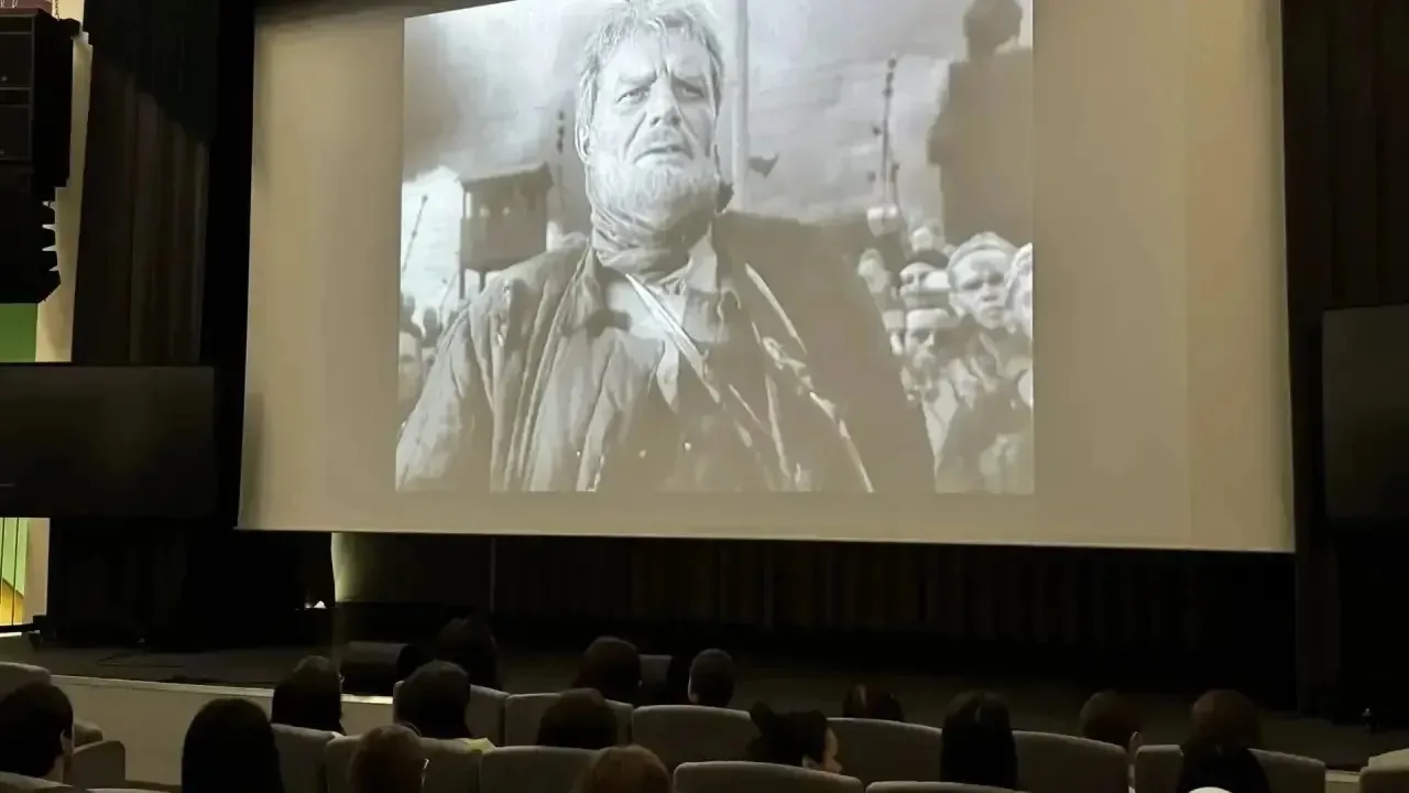 🎬 Кинолекторий в Новоуренгойском многопрофильном колледже: память, которая живёт в сердце 🎬
22 июн