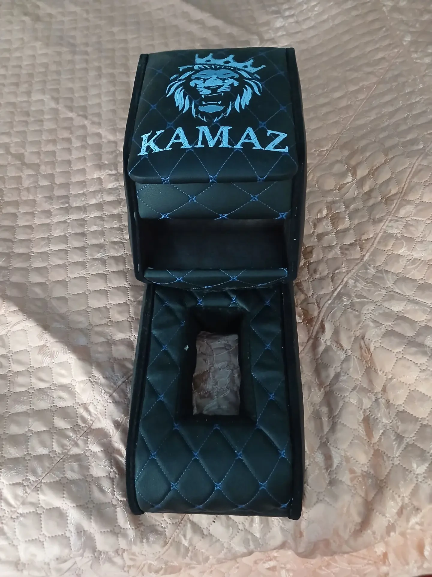 Продам бар в камаз(новый) и эво коврики на камаз с электронной педалью.89128431996
