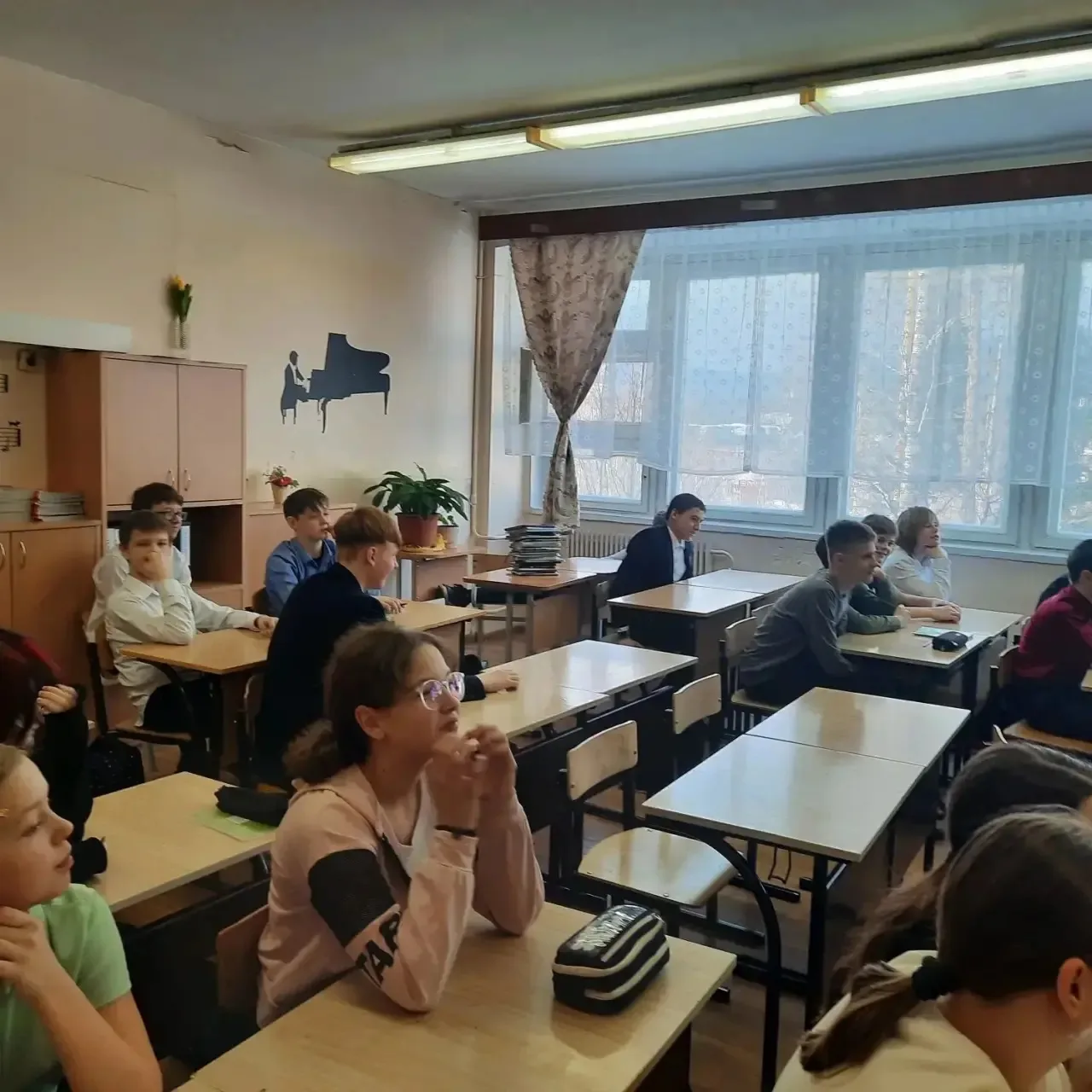 13 марта 7 «Г» класс ярко завершил празднование февромарта интеллектуальной игрой от городской библи