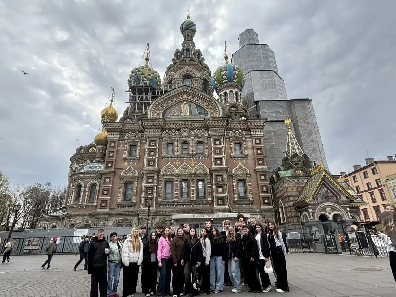 🌟 Санкт-Петербург: город, который оставил след в сердце! 🏰  Ученики нашей школы вернулись из Санкт-П
