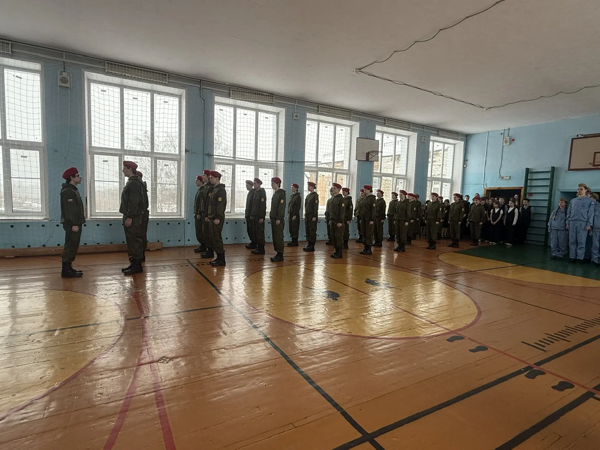 🔥В нашей школе прошел смотр строя и песни «Будущие воины»  Сегодня наша школа стала местом настоящег