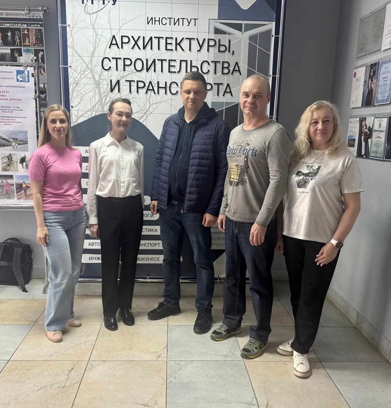 🚀 BIM-технологии: Новая реальность проектирования в корпусе «Е»! 📐💻  Сегодня в АрхСиТ прошел «информ