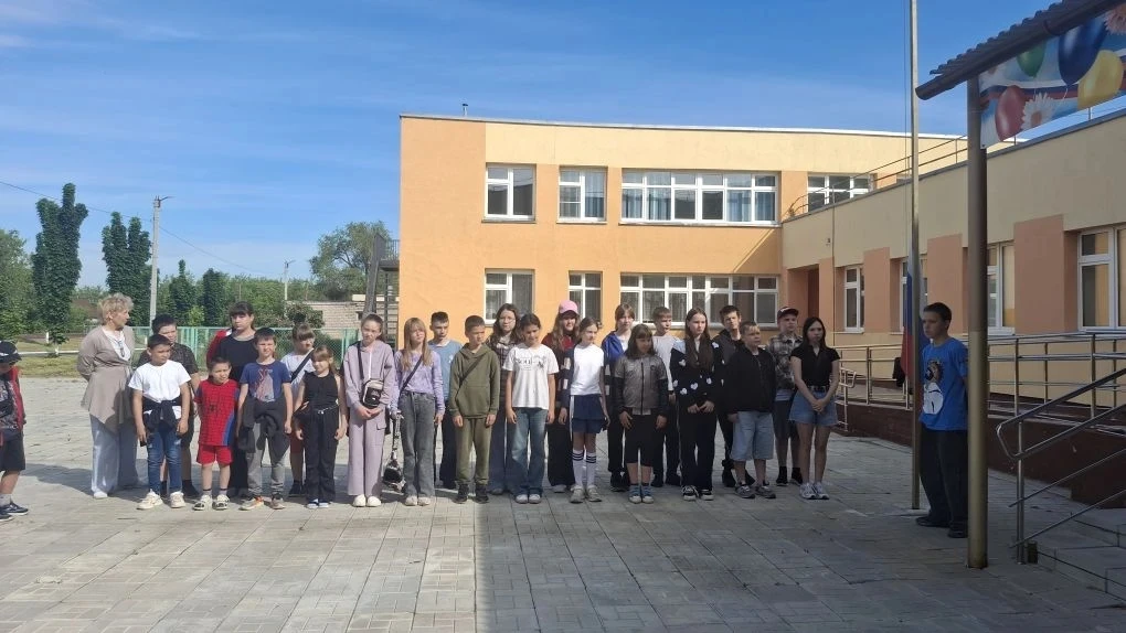 Старт дан! 
В селе Новодевичье открылся летний школьный лагерь 🔅

Сегодня в нашей школе — настоящий