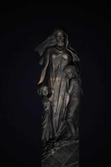 🕯В ночь на 22 июня на территории Мемориального комплекса в память о мирных жителях СССР — жертвах н