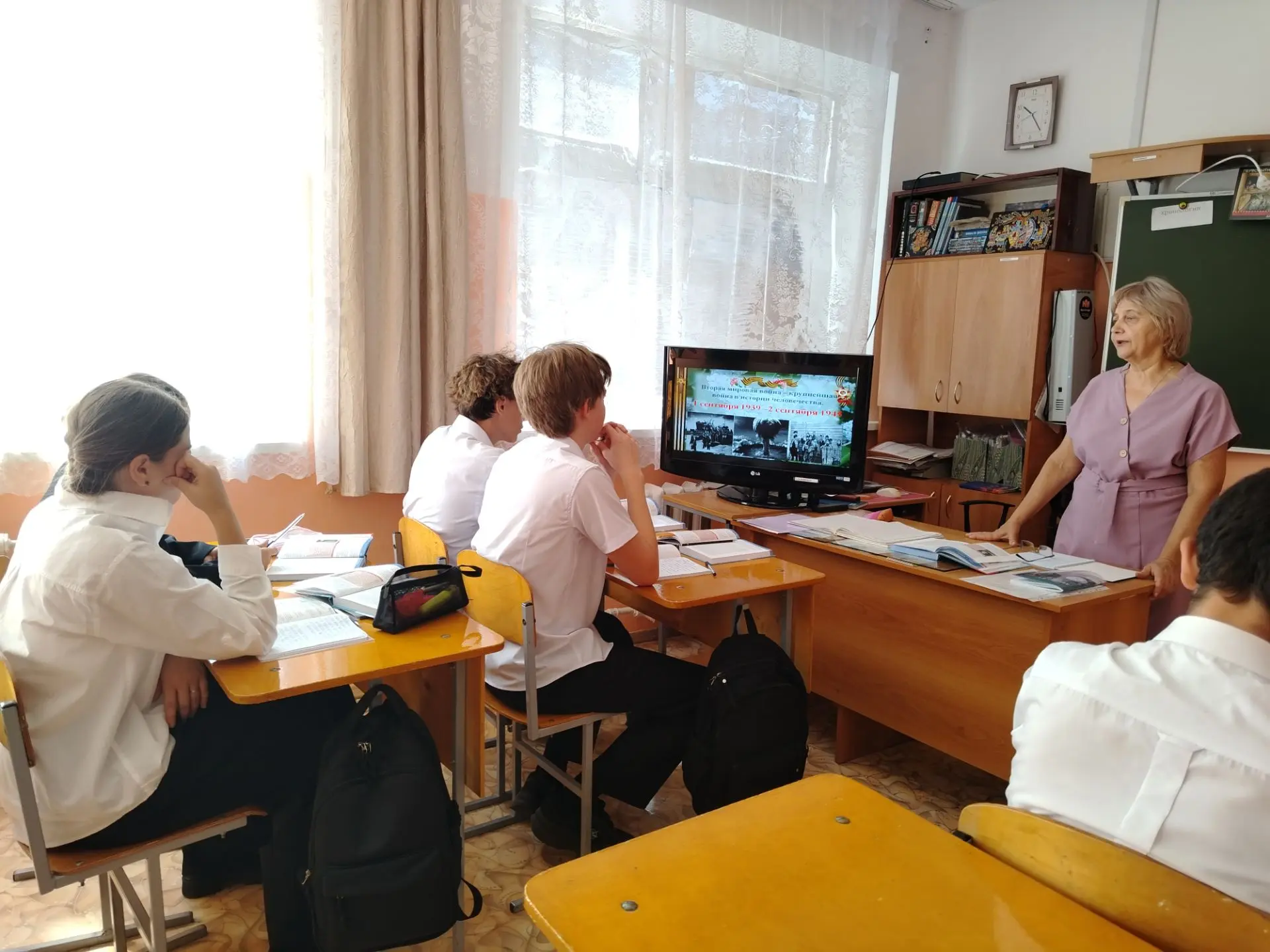 3 сентября - День победы над милитаристской Японией и окончания Второй мировой войны.