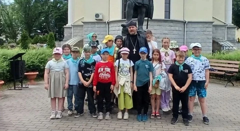 9 июня 1672 года родился Император Российскии - Пётр I.