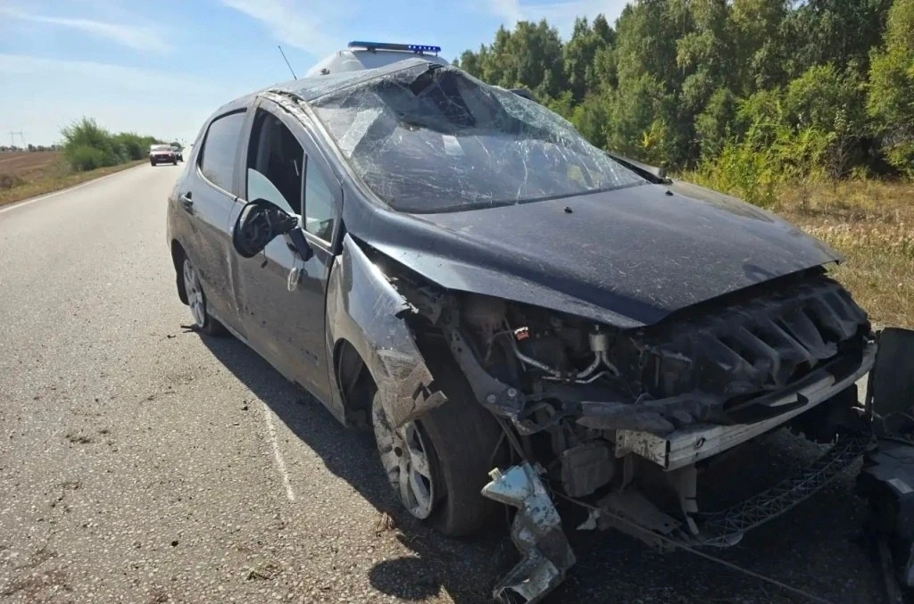 🚗 На 47-м километре трассы «Магнитогорск — Кизильское — Сибай» опрокинулся «Пежо 308»