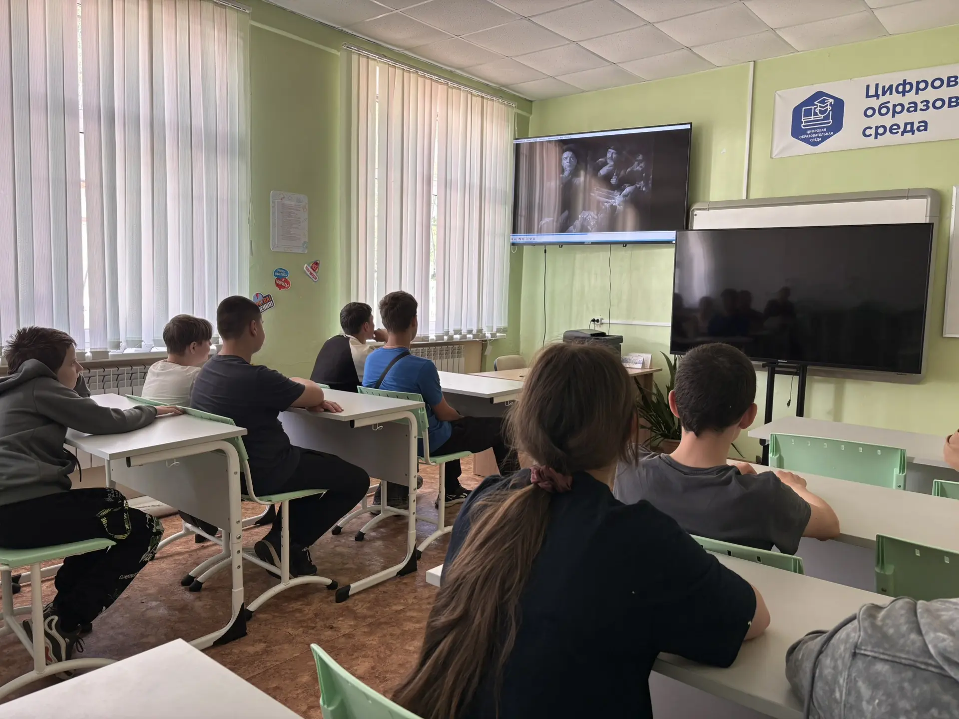 🕊 В рамках федерального проекта «Без срока давности» и Всероссийской акции «Память священна» воспит