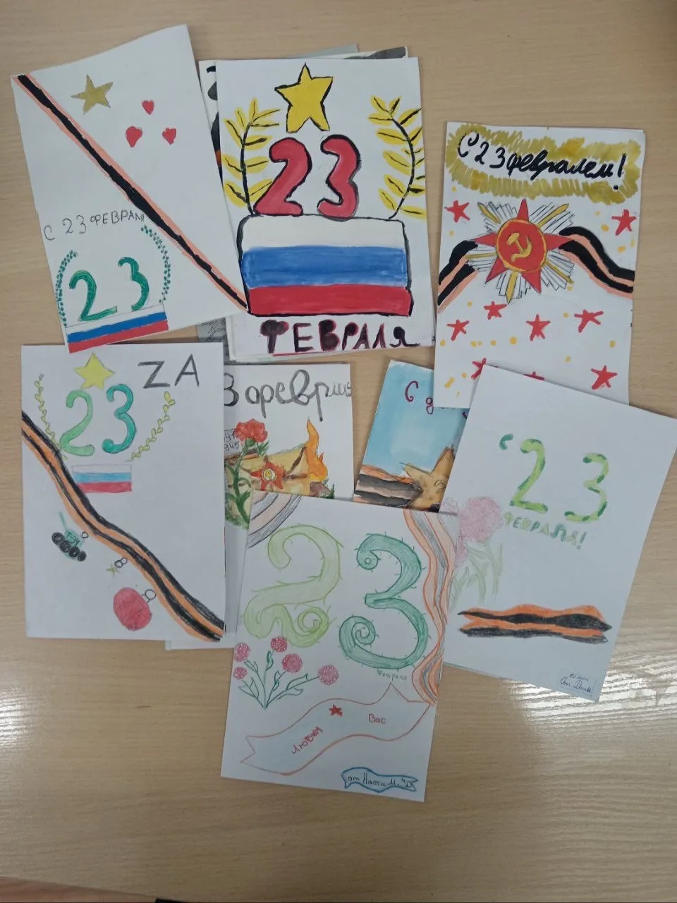 Акция «Тепло для героя»  В Домодедовской школе №1 прошла трогательная патриотическая акция «Тепло дл