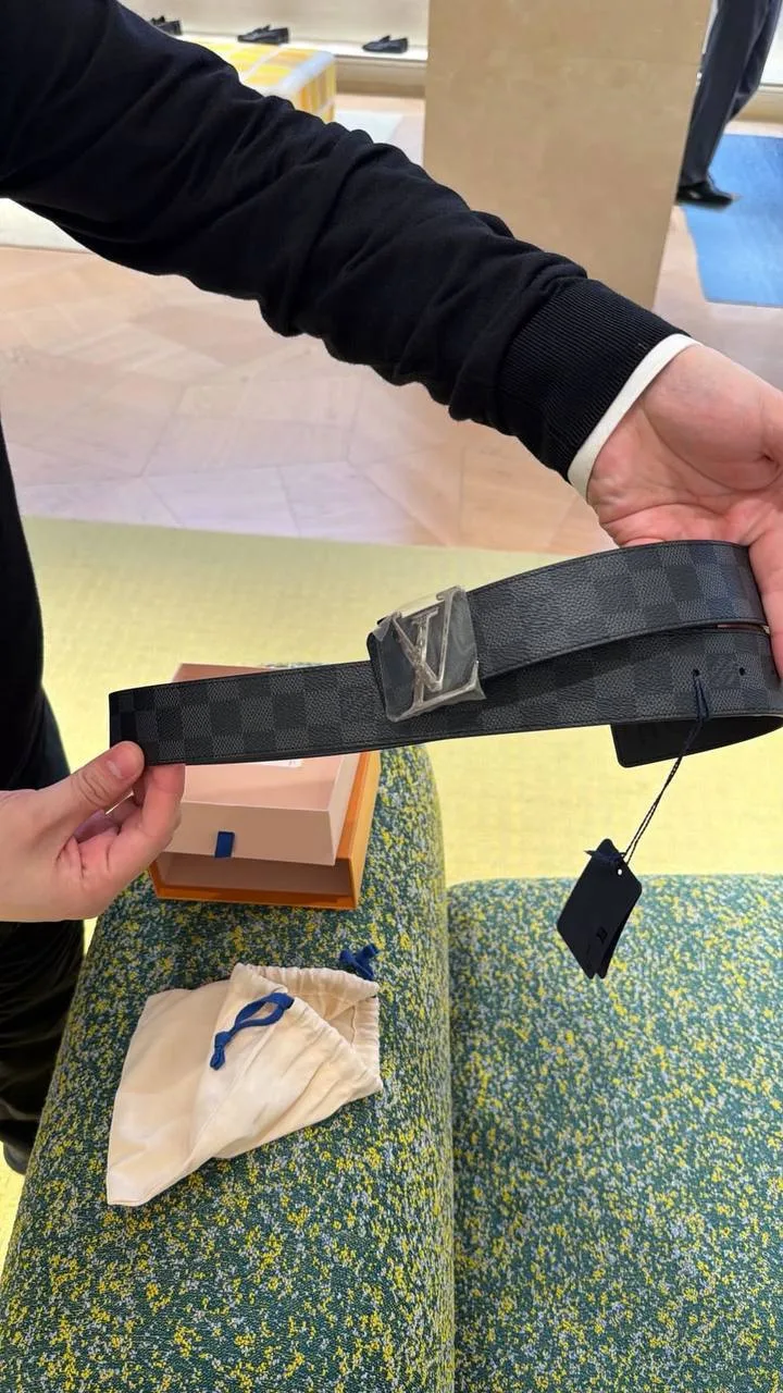 В наличии ремень Louis Vuitton