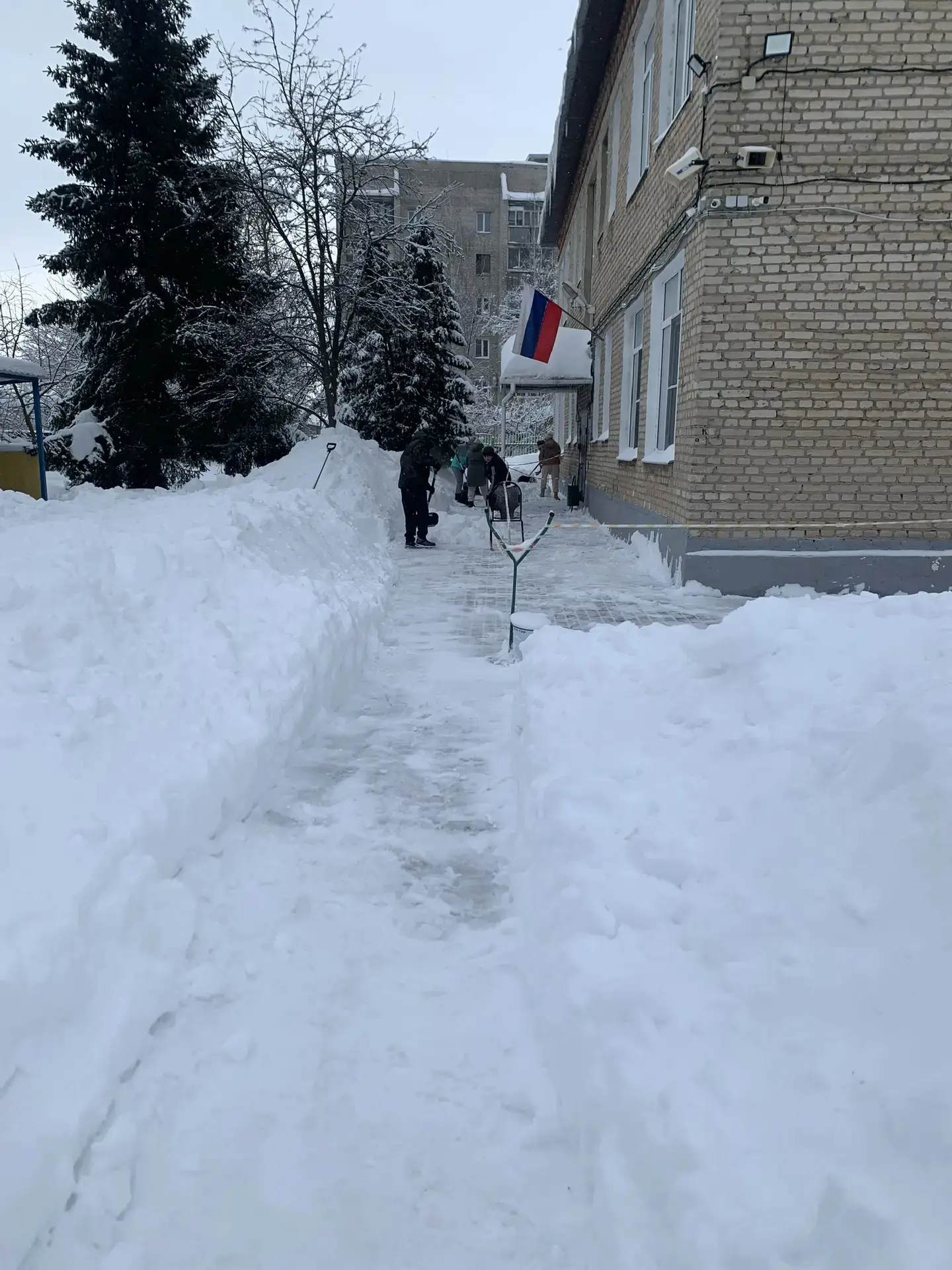 📢Весь Тамбов участвует в «снежной битве», и мы не отстаем! 

💪Родители и сотрудники нашего дошколь