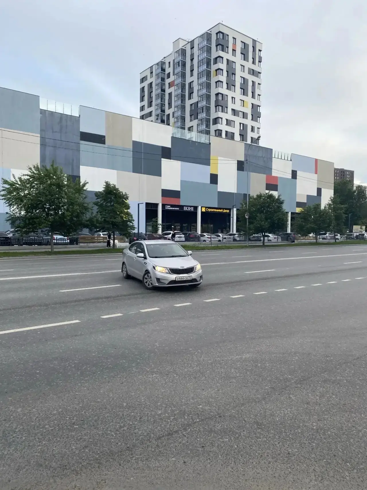 Два опасных перекрёстка в центре Тюмени могут изменить

В этом году на двух перекрёстках в центре Тю