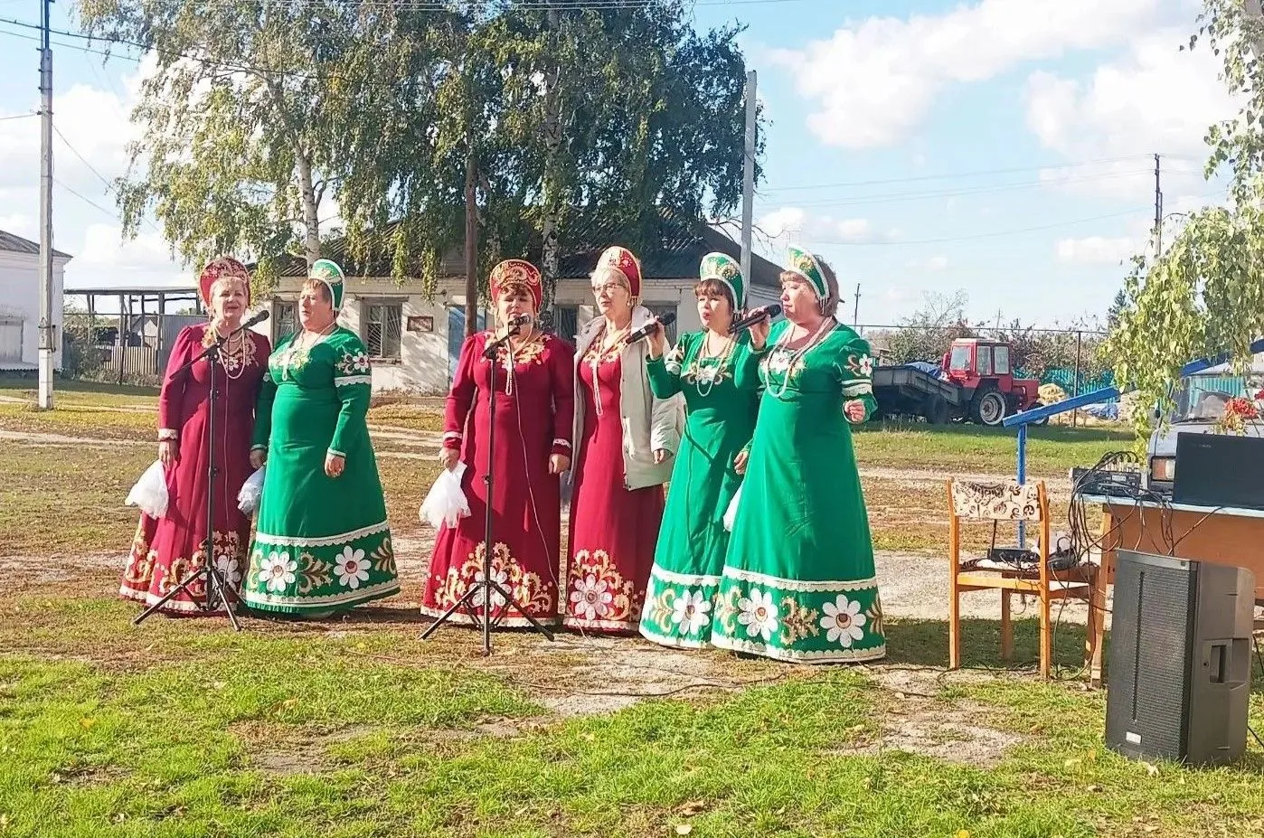 🍁 Золотой возраст — золотые люди!