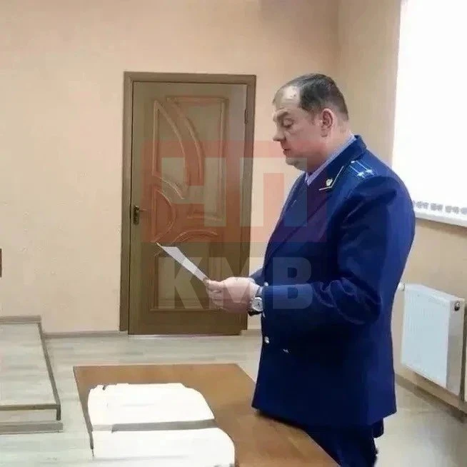 → ⚖️ Экс-сотрудник МЧС осужден за взятку в Благодарненском округе.