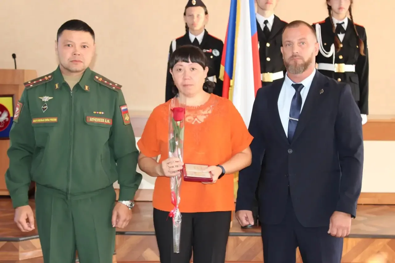 С огромным уважением и гордостью сообщаем: наш педагог Качумова Айна Курмангалиевна удо...