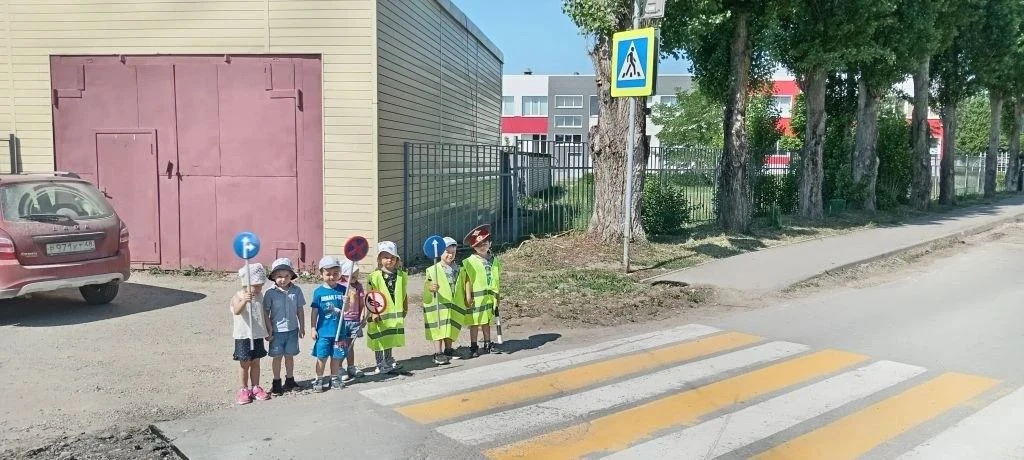 В группах полного дня прошло мероприятие «Водитель — дети на дороге» 🚦.
Основной целью проведения м