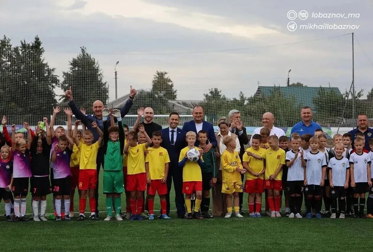 🏟️Вчера состоялось торжественное открытие стадиона «Локомотив» после капитального ремо...