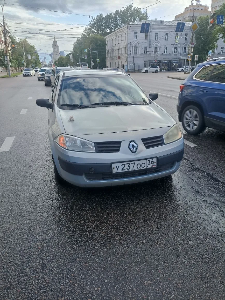 Я являюсь водителем автомобиля Renault Megane (государственный регистрационный знак У 2...