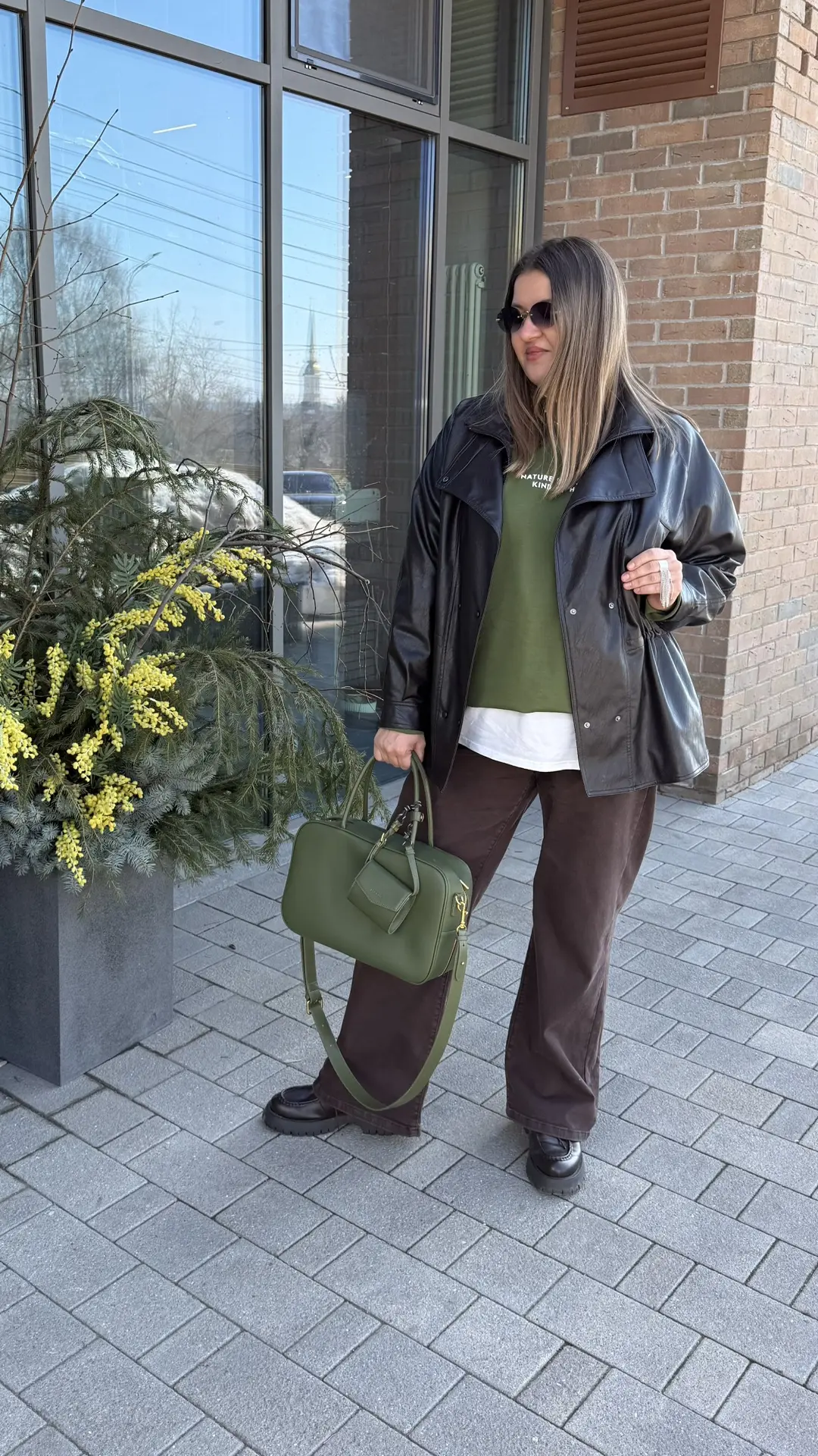 Это очень крутая куртка Zarina, с большим удовольствием ее ношу с прошлого года.