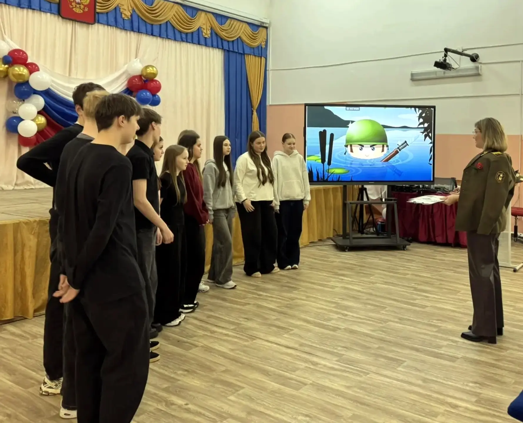 Патриотический квест «И в этой тишине меня не будет»  Сотрудники Уренской центральной библиотеки орг