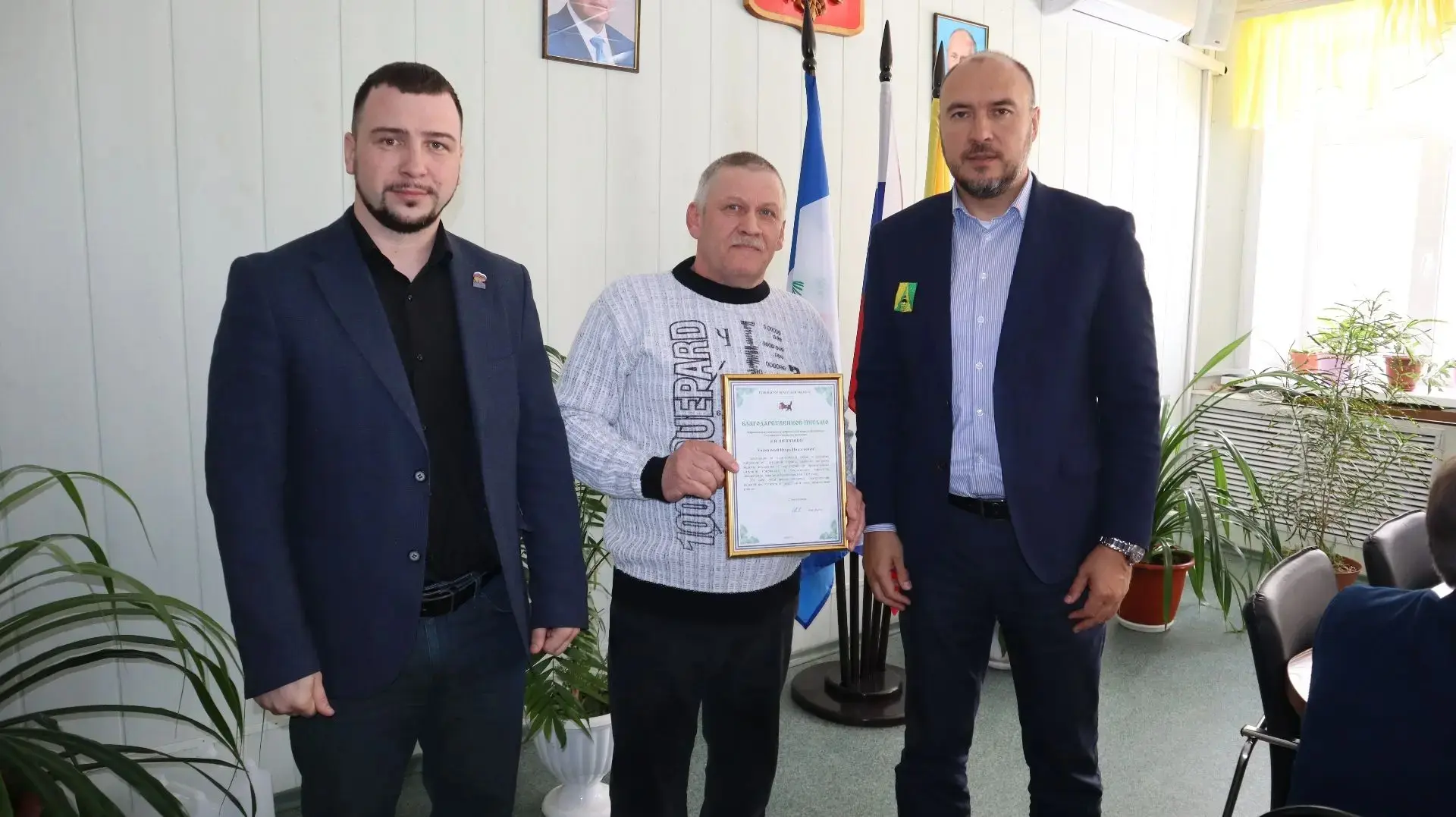🎉В этом году Единая дежурно-диспетчерская служба Нижнеилимского округа отмечает 20-летний юбилей. За