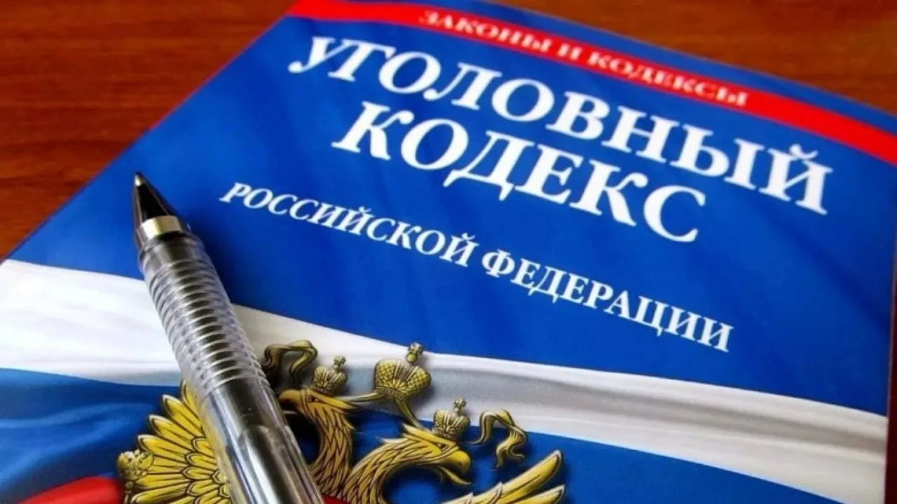 В Прокопьевске суд оштрафовал на 100 000 рублей 33-летнего руководителя фирмы по благоу...