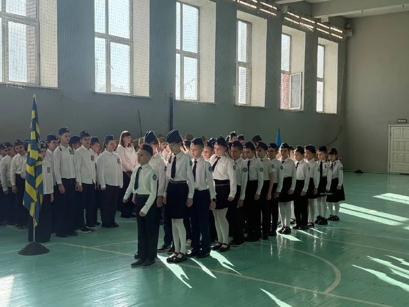 «Мы — армия победы, мы — армия страны»: в школе стартовал ежегодный смотр строя и песни! В нашей шко