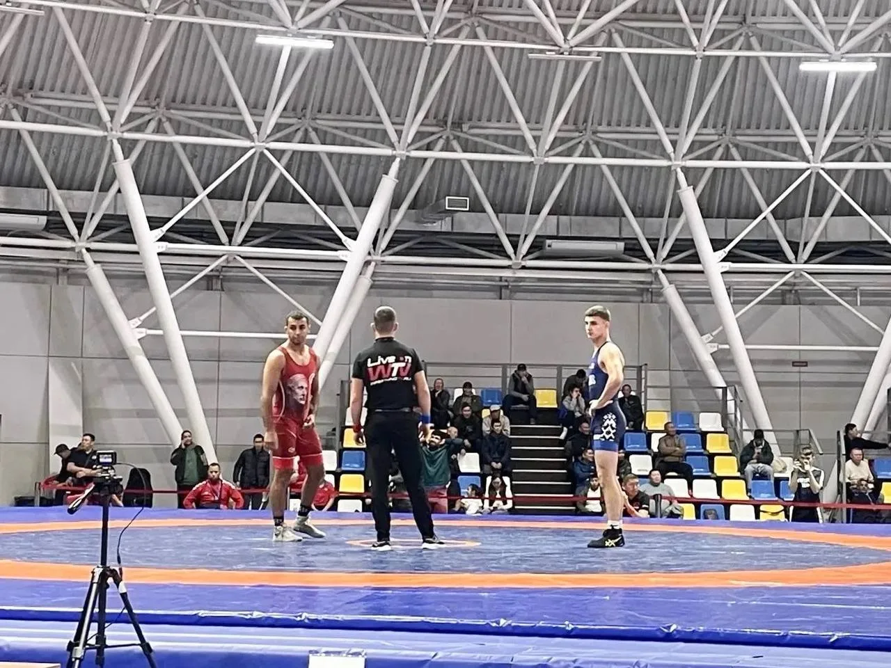 🤼 В Кызыле проходит второй день Кубка Министра обороны России по спортивной борьбе