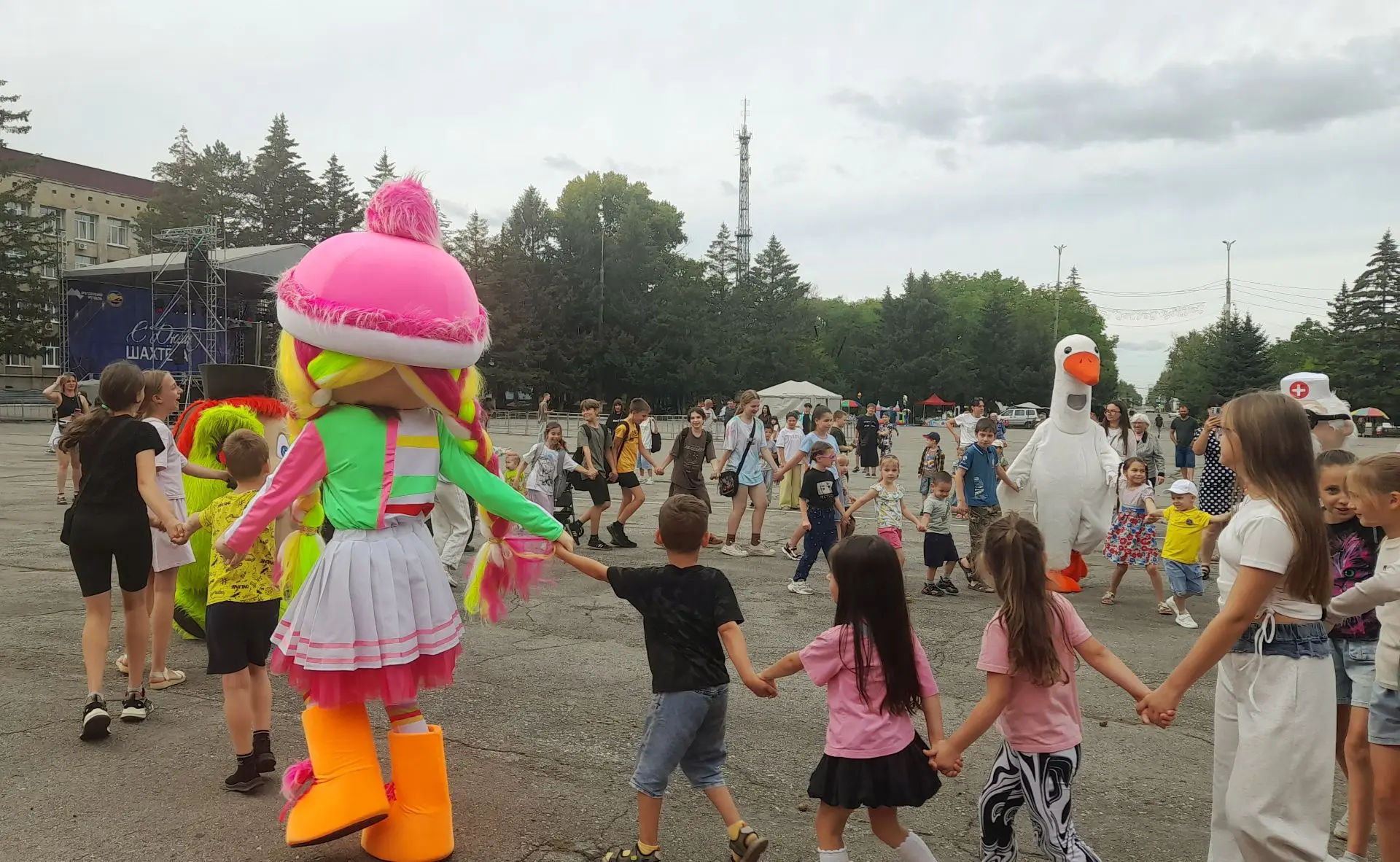 22 августа в рамках мероприятий, посвященных Дню шахтера, творческими работниками МАУК ...