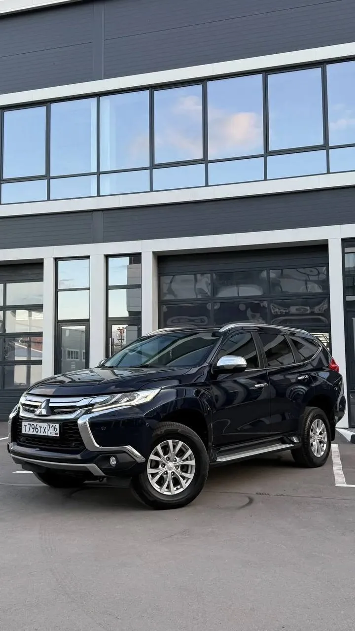 В продаже 🚗

Mitsubishi PAJERO SPORT 🚘
2017 года выпуска ❎
Двигатель: 2 442 см³ / 181 л.с.
Дизель 