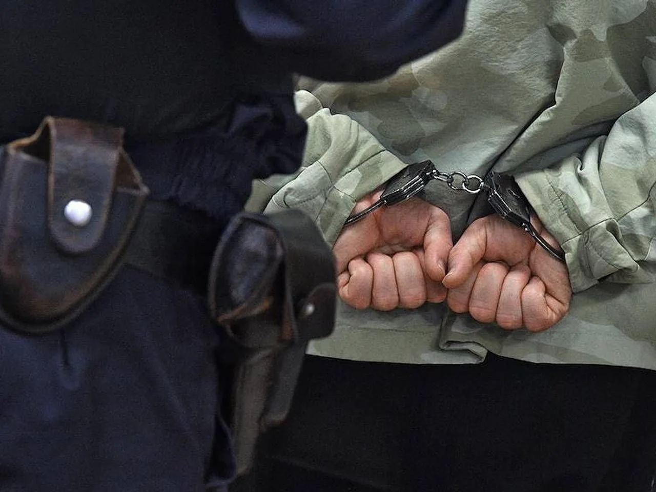 В Тольятти вынесли приговор военнослужащему 3-й отдельной бригады спецназначения.

Солдат не вернулс