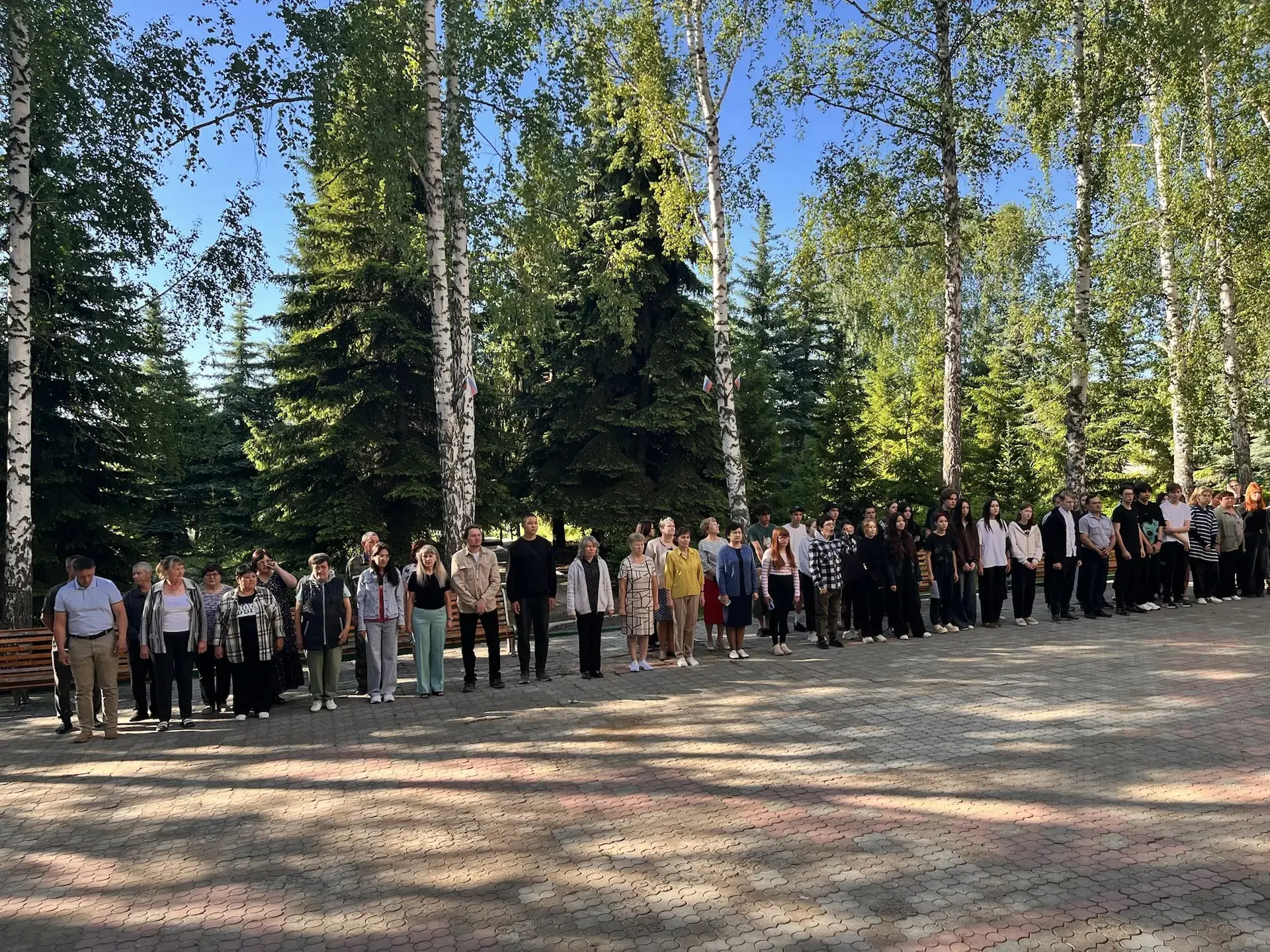 В Аксеновском агропромышленном колледже им. Н.М. Сибирцева прошла еженедельная линейка ...
