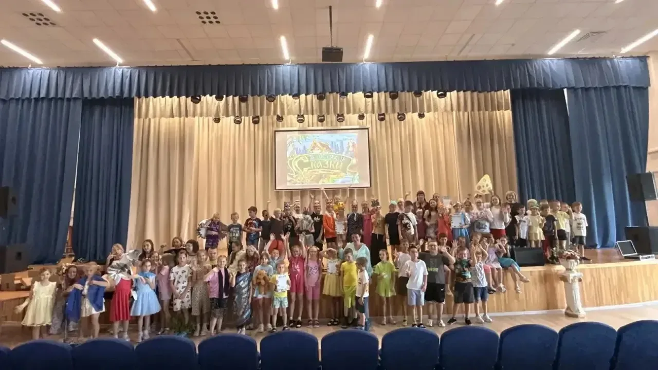 ☀️ Всем привет, друзья! 10 июня, в пришкольном лагере «Заря» царила особенная, по-настоящему волшебн