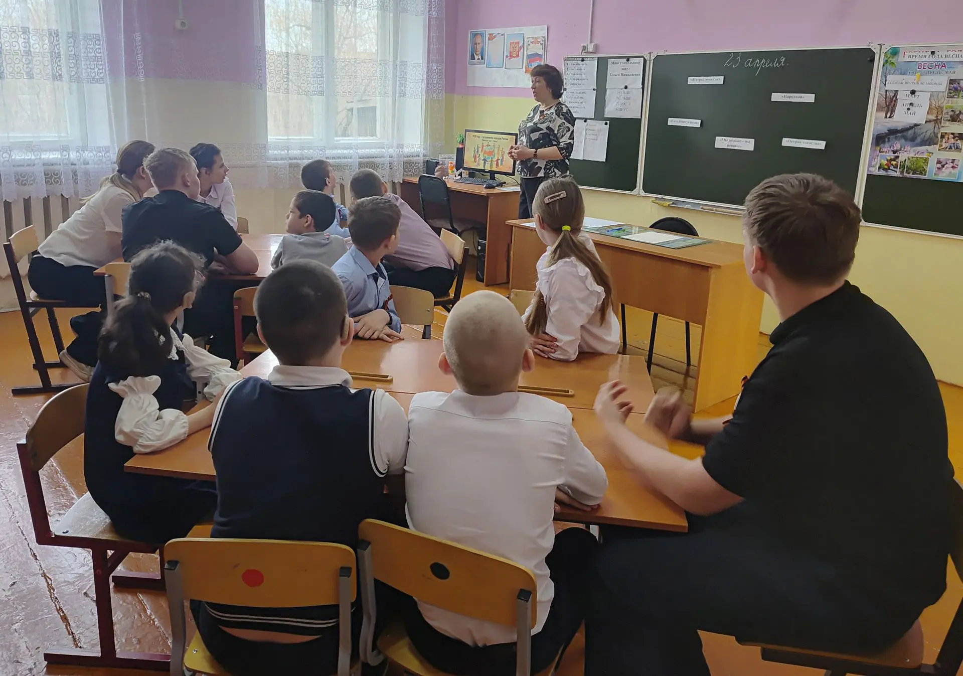 В  начальных классах состоялось яркое и познавательное мероприятие, приуроченное к Году...