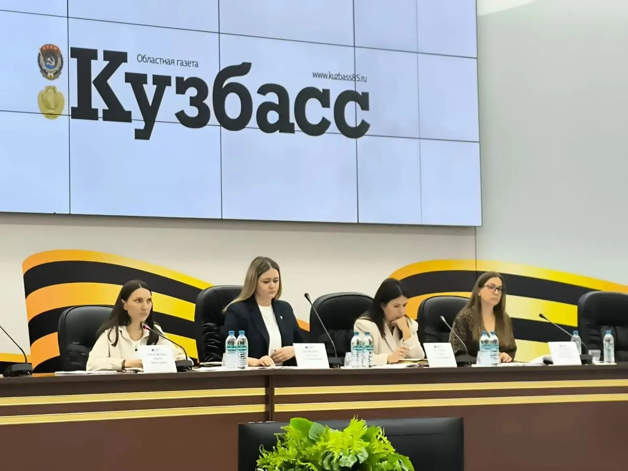 ⚡ Кандидаты в депутаты Госдумы и представители политических партий приняли участие в же...