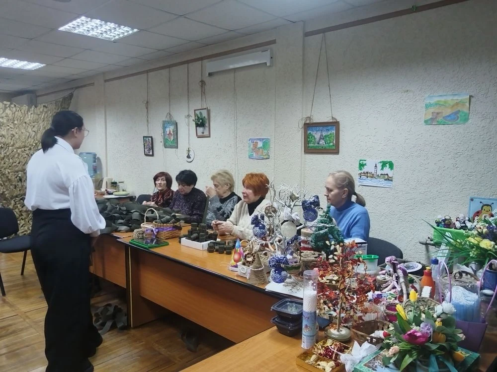 📚✨ В клубе "Добрые встречи" прошло увлекательное занятие по финансовой грамотности! ✨📚

На нашем м