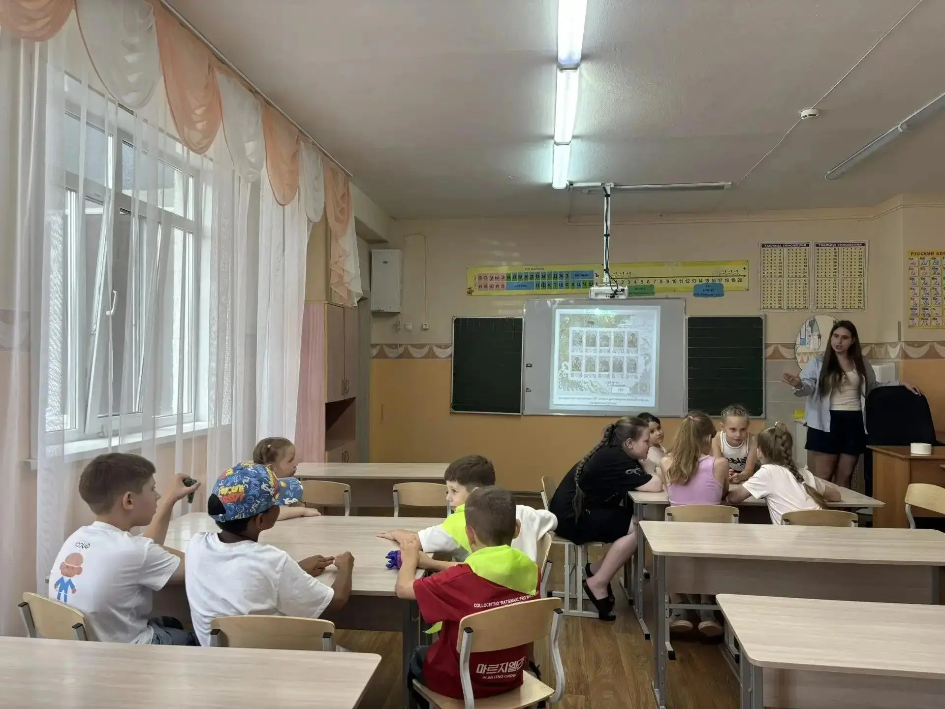 В рамках нашего ежегодного задания «Твори добро в регионе» волонтеры и активисты движения приступили