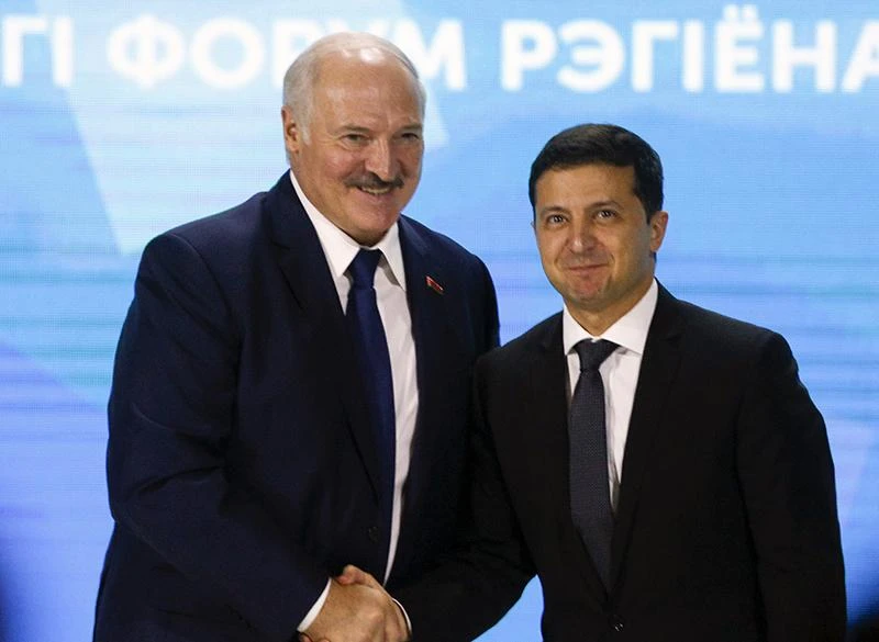Зеленский потребовал от Лукашенко прекратить техническую поддержку России

Президент Украины Владими