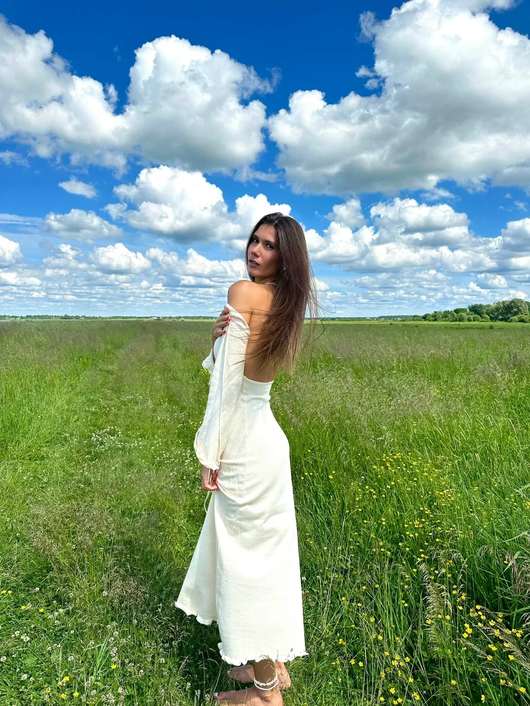 Мы никому не скажем, но знаки будут на последнем фото 😊Поздравляем Анюточку красоточку с днем рожде