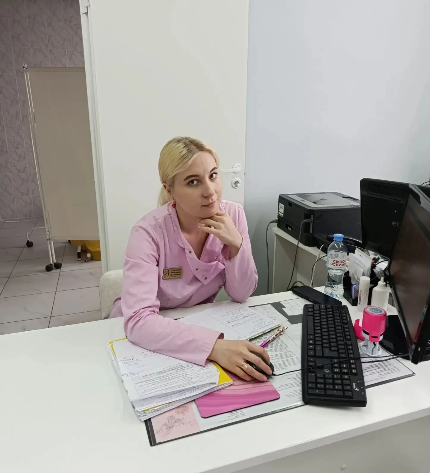 👨‍⚕️👩‍⚕️Лето в больнице: студенты-медики в строю! 

В самый горячий сезон — и не только из‑за пого