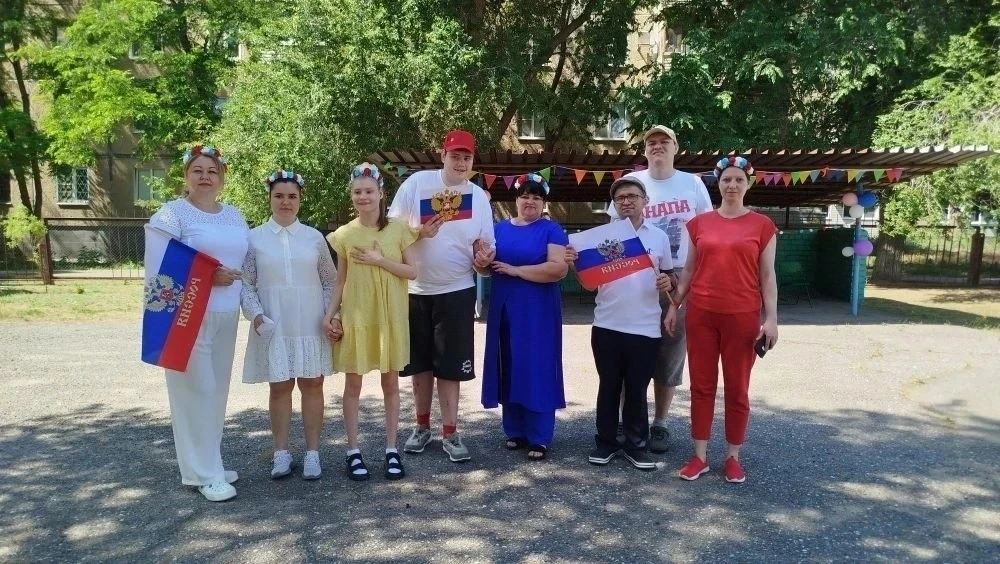 🇷🇺В честь Дня России в отделении дневного пребывания Волжского дома социального обслуживания прошл