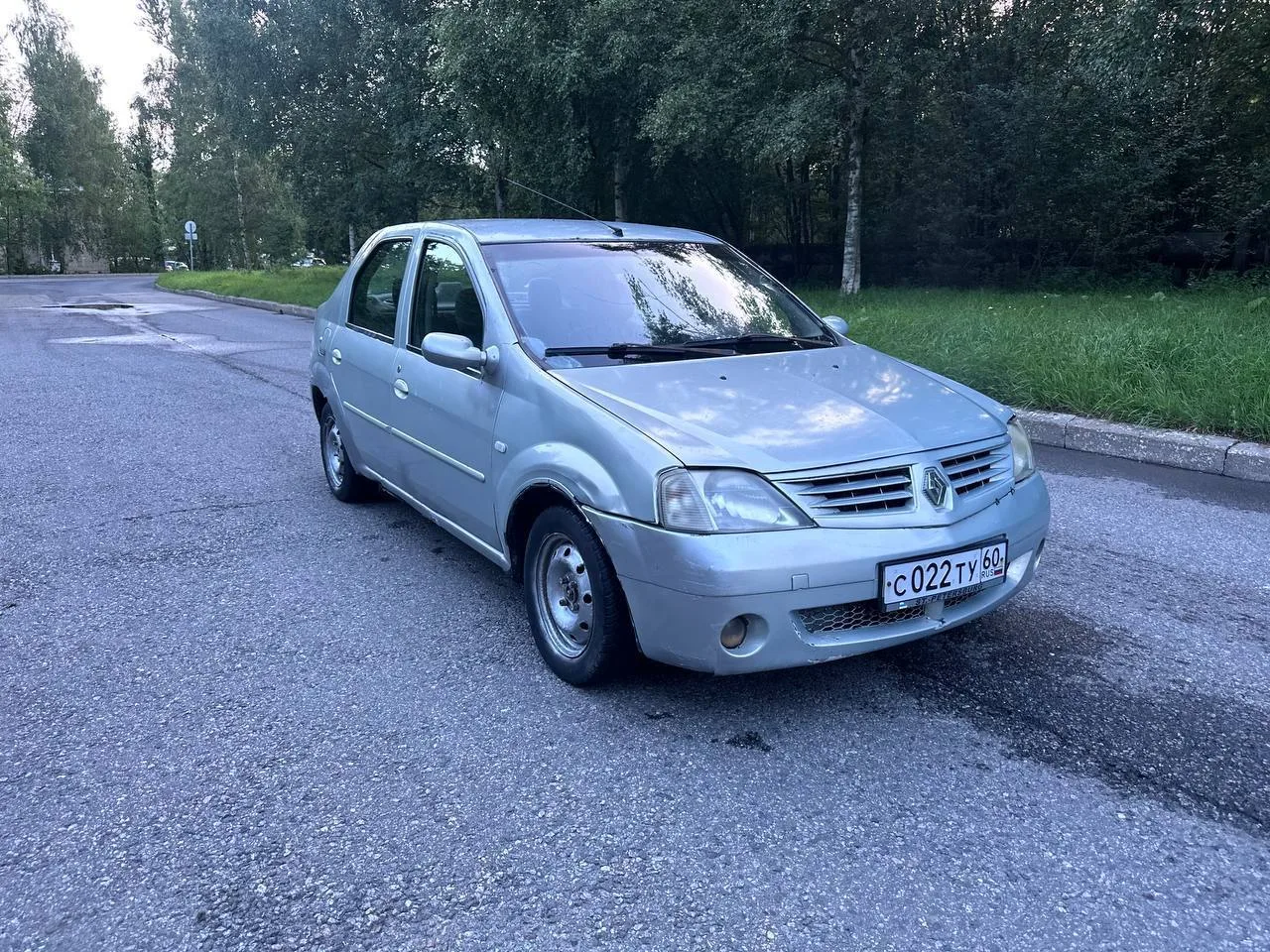 Renault Logan 
1.4 МКПР 2006 год 

Максимальная комплектация🔥
Гур,Кондей,2 ЭСП,кондей заправлен и р