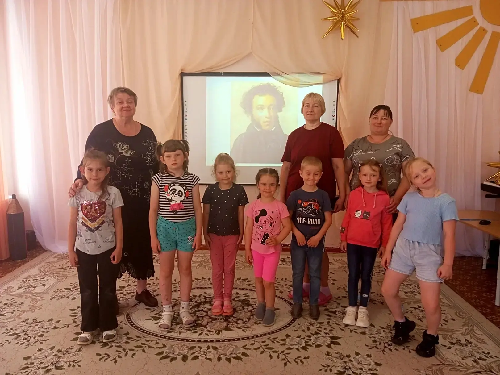 Путешествие в страну Лукоморию»
(Пушкинский день в старше-подготовительной группе МДОУ «Октябрьский 