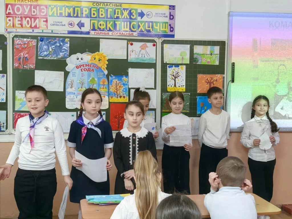 ✨ Времена года глазами второклассников! ✨  Ребята из 2 «В» класса погрузились в удивительный мир при