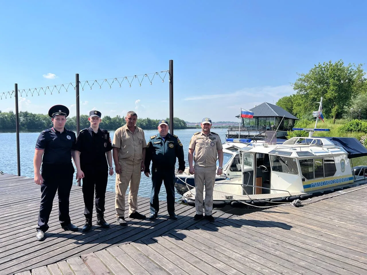 🛥️ На акватории Москвы-реки усилен контроль за маломерными судами и стихийными пляжами

В рамках пр