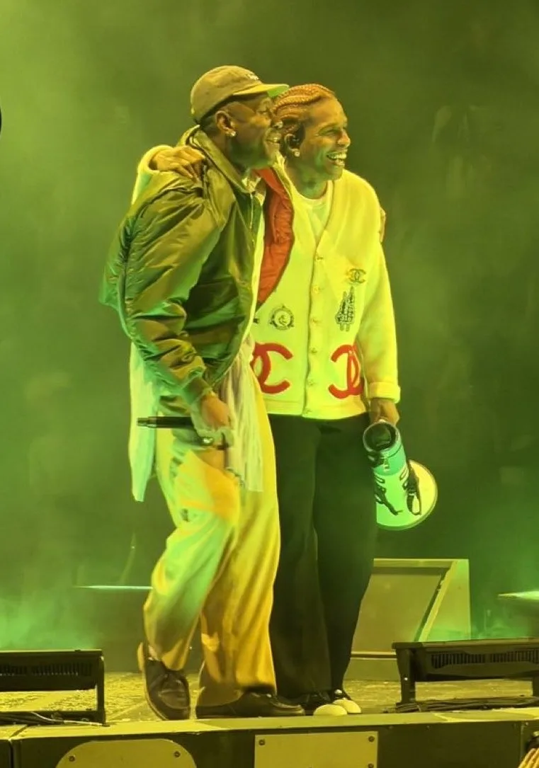 🫂 A$AP Rocky неожиданно пригласил Tyler, The Creator на сцену во время своего выступле...